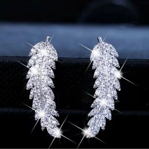 Silver Crystal Leaf Drop Earrings - Elegant Women's Jewelry